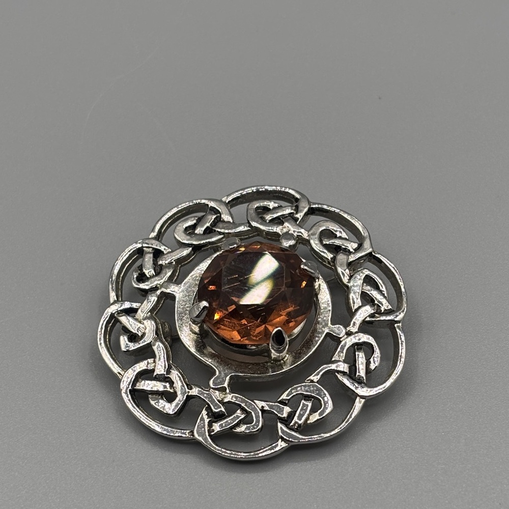 Scottish Celtic Silver Toned Brooch / Pendant JP366